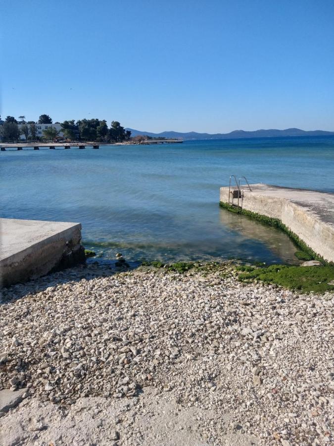 R&b Zadar